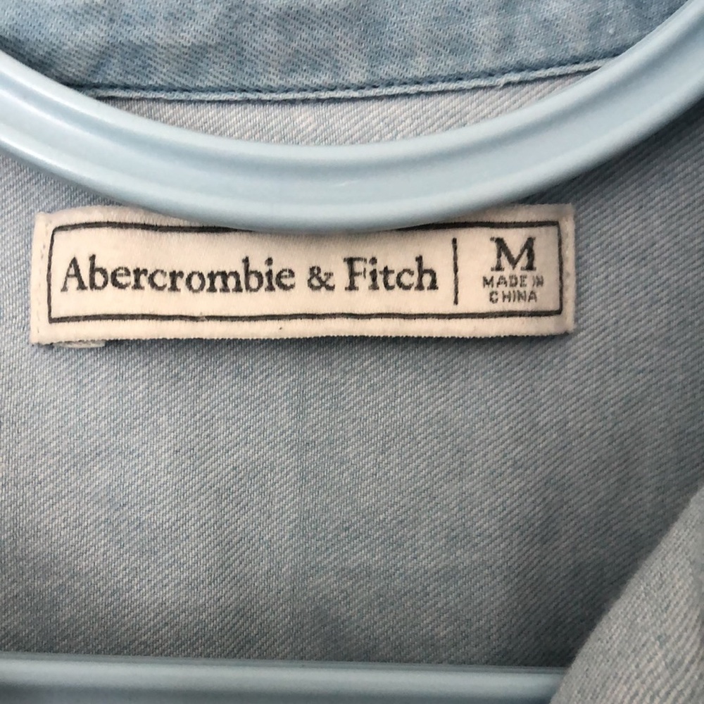 A&F Blue Shirt - Picture 3 of 3